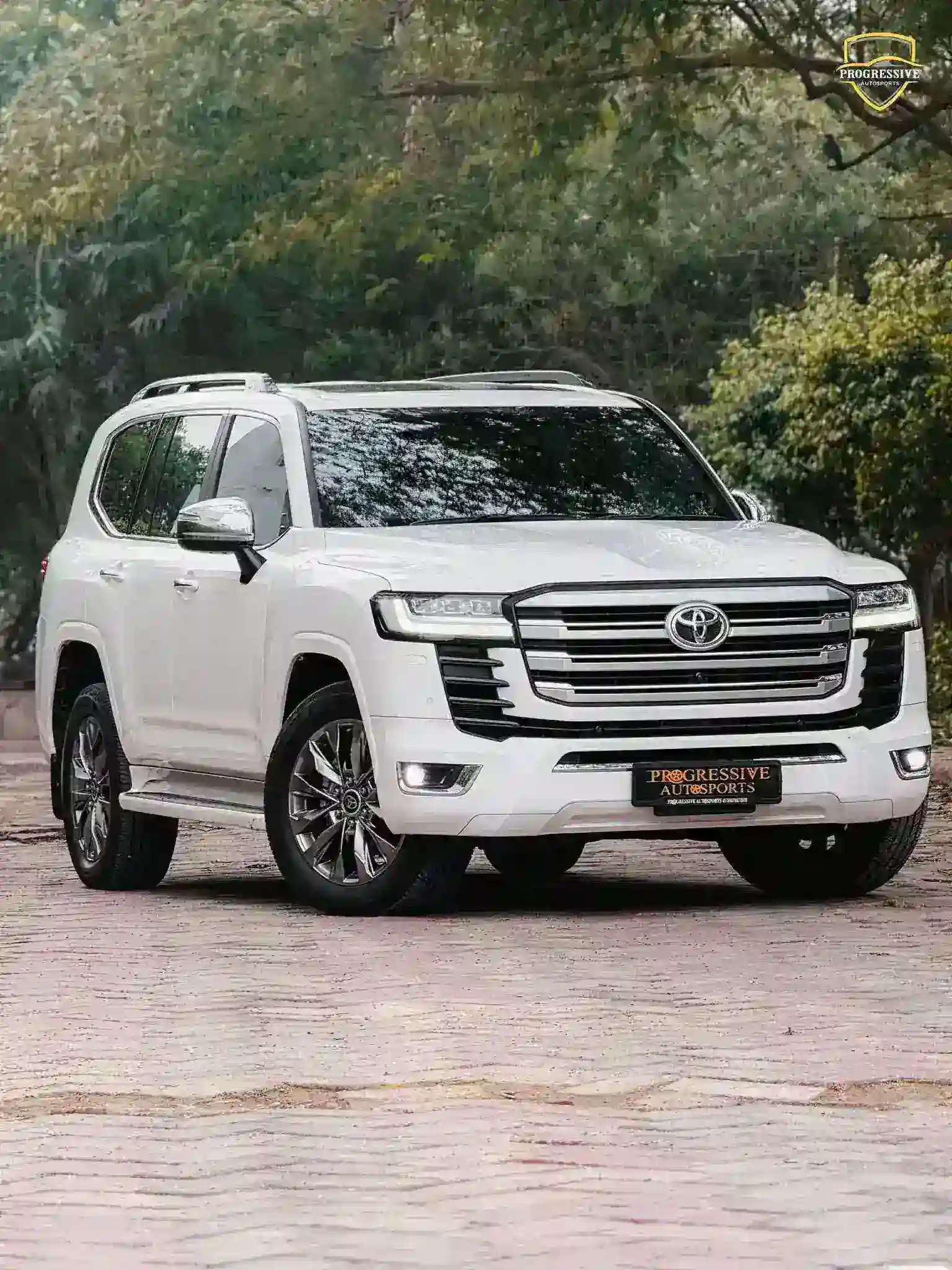 ˆ ˆ TOYOTA | LAND CRUISER ZX | 2023