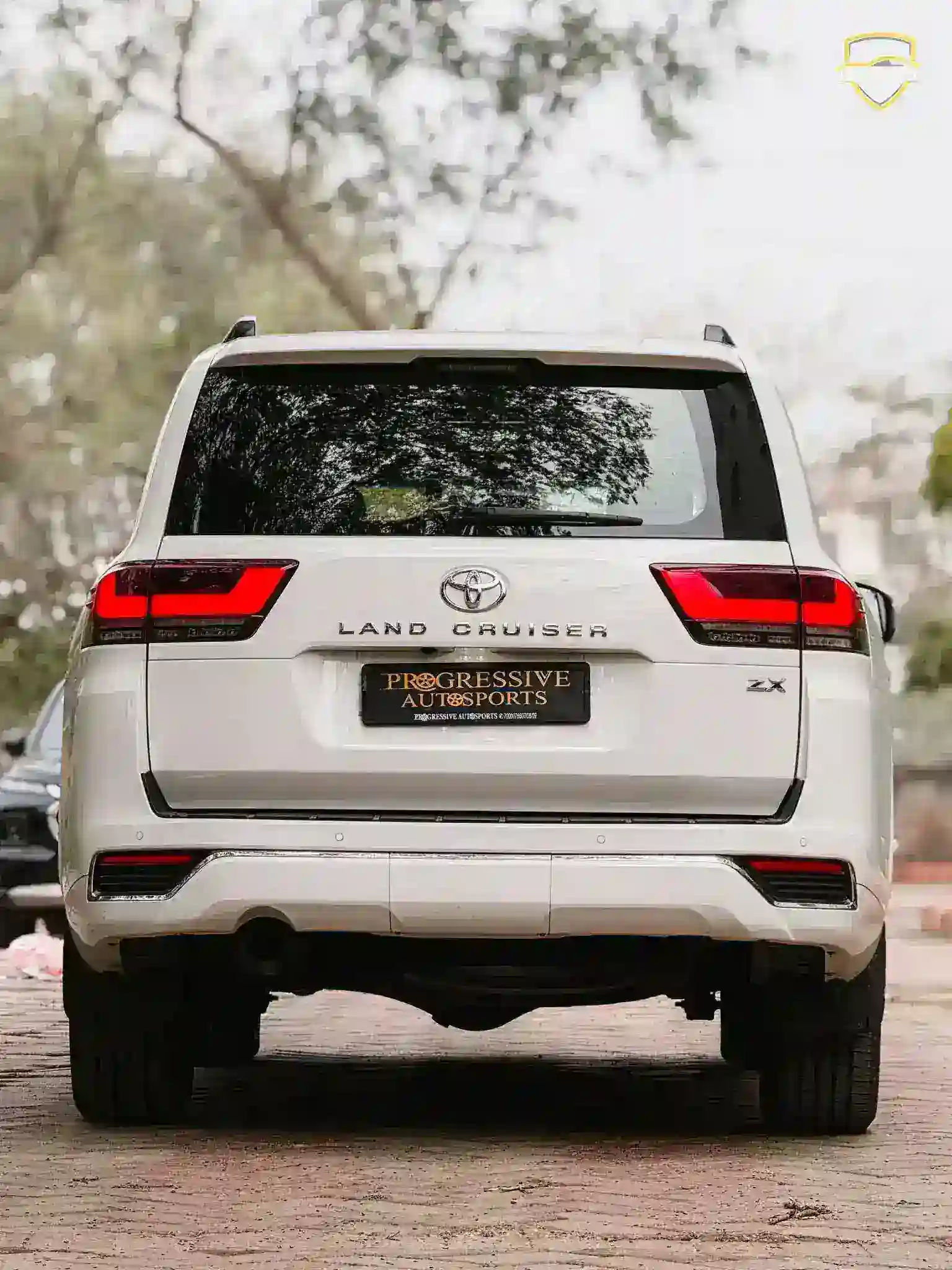 TOYOTA | LAND CRUISER ZX | 2023