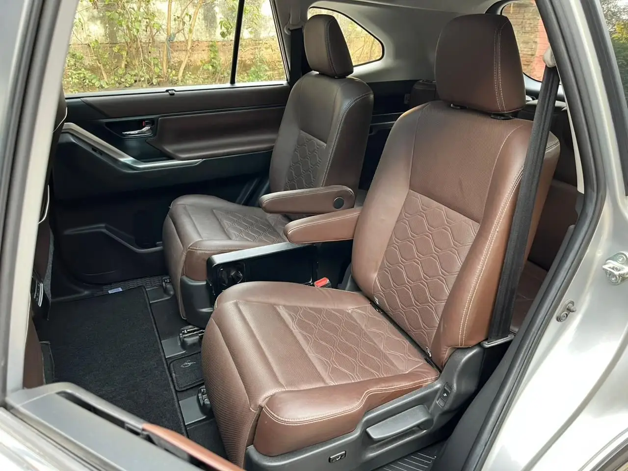TOYOTA | 2023 Toyota Innova Hycross ZX(O) | 2023