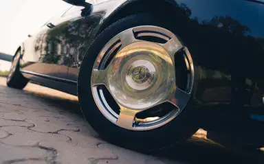 What are those qualities that can turn a normal driver into an expert?