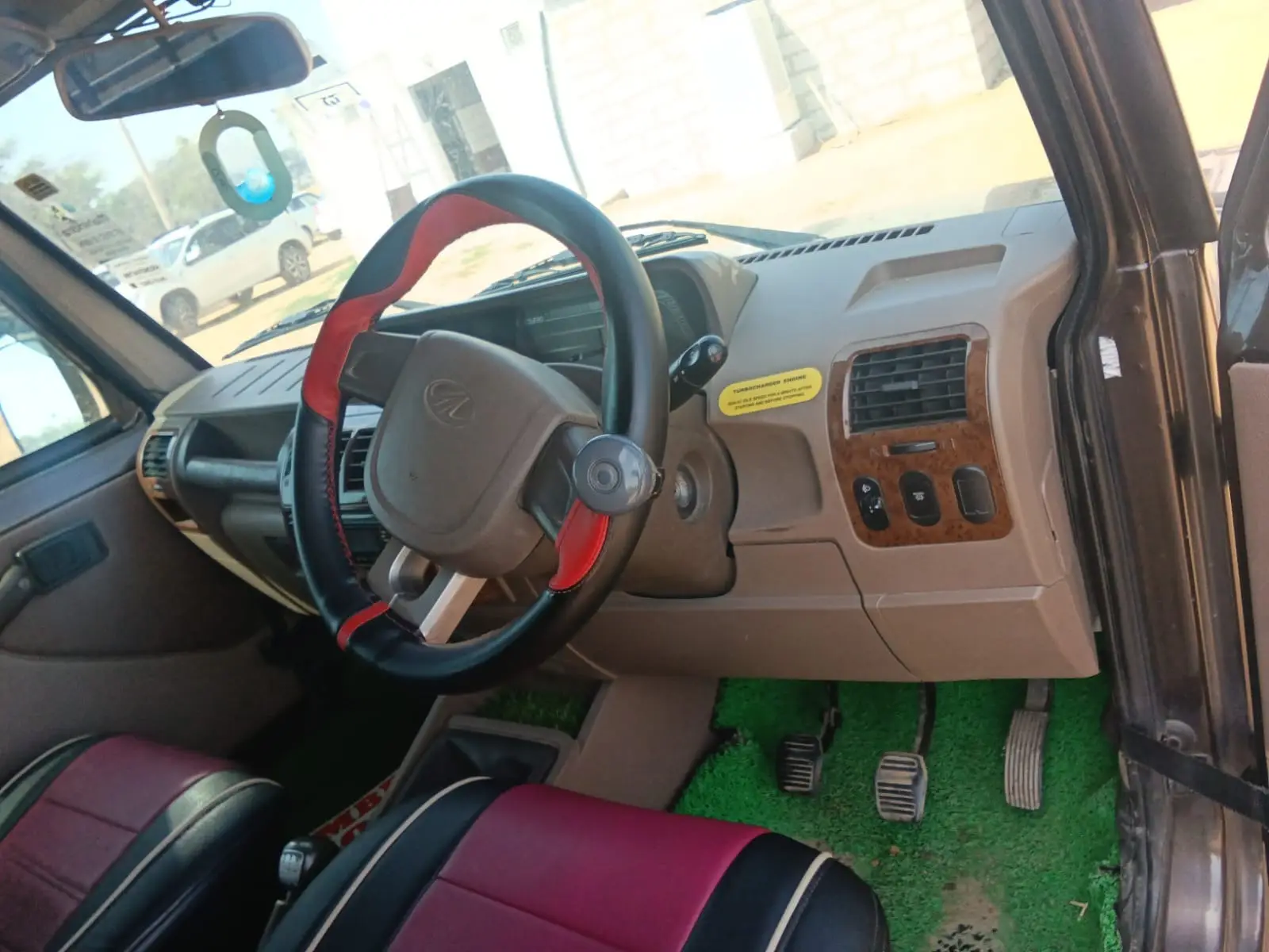 MAHINDRA & MAHINDRA | Diesel camper Zx | 2022