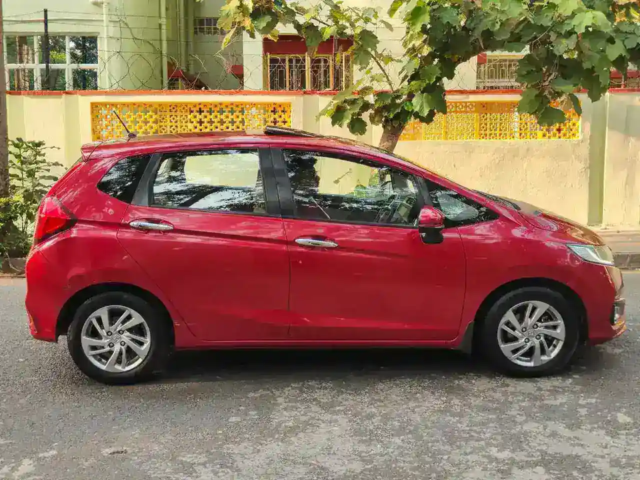 Used HONDA | Honda jazz zx sunroof | 2021