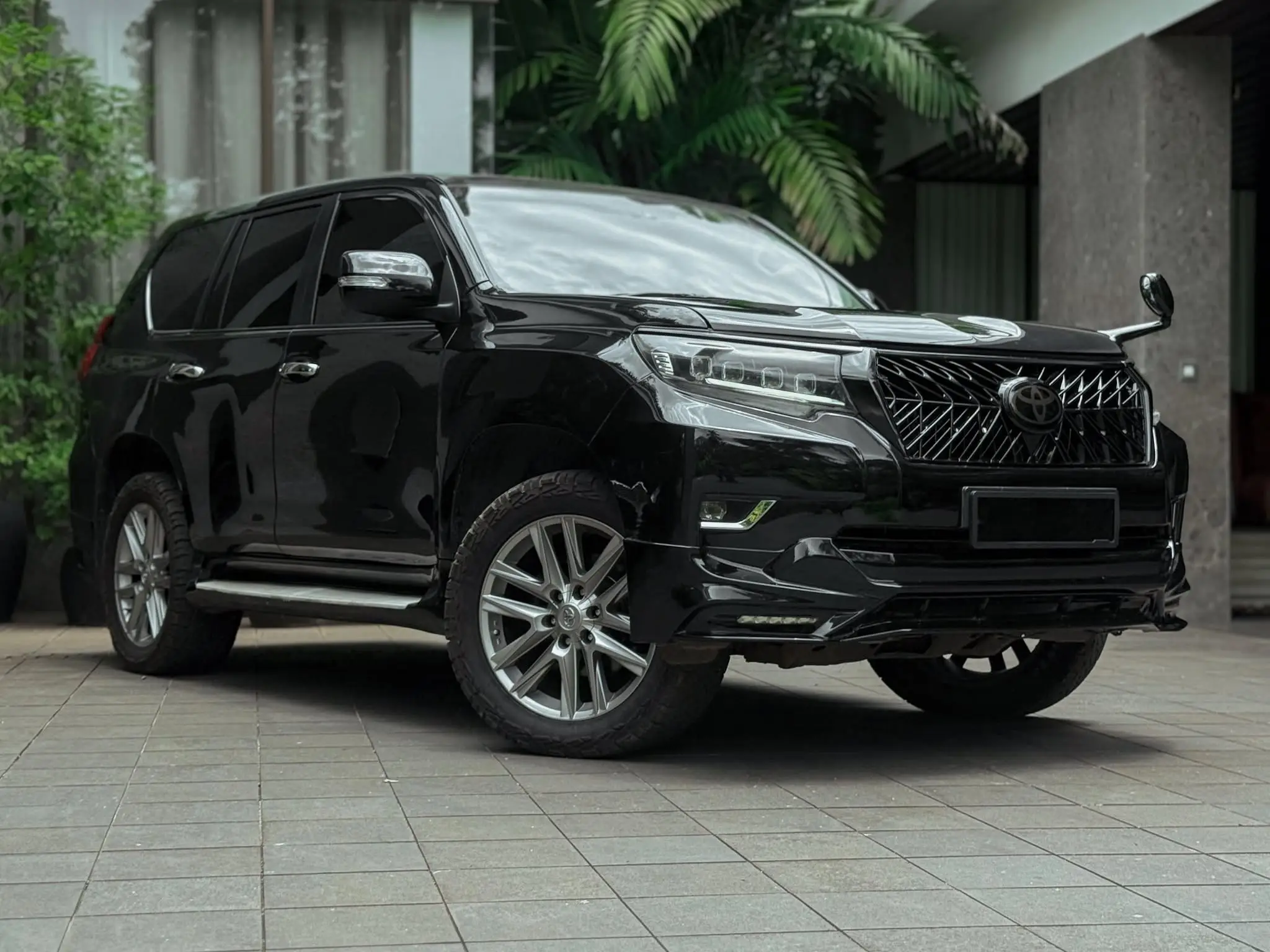 TOYOTA | LAND CRUISER ZX | 2023