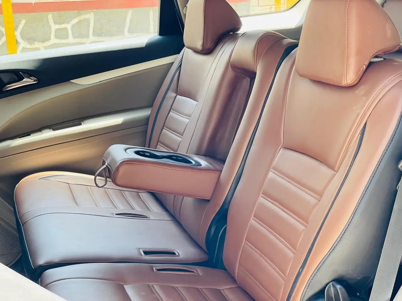 maron様オーダーページ Used MAHINDRA & MAHINDRA | Marazzo M6..8str. Diesel | 2019